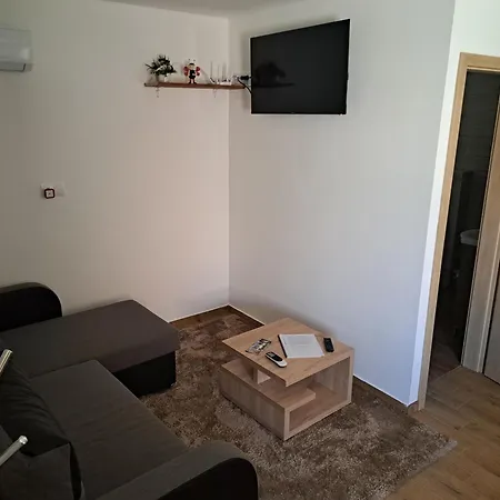 Var-voelgye Vendeghaz Ubytování v soukromí