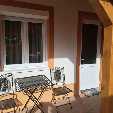 Var-voelgye Vendeghaz Privatunterkunft